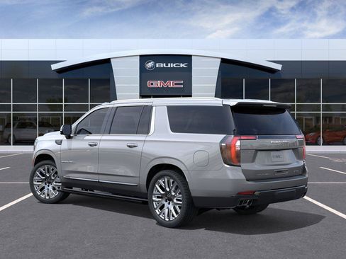 New 2026 GMC Yukon XL Denali Ultimate AWD/4WD image 3