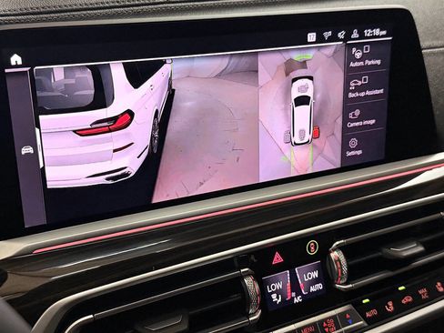 Used 2019 BMW X7 xDrive40i w/ Premium Package AWD/4WD image 62