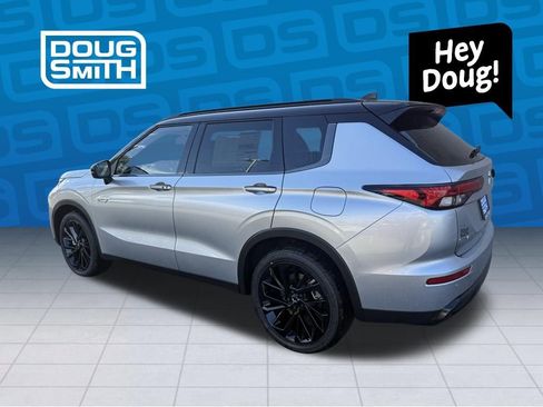 New 2025 Mitsubishi Outlander SEL Black Edition image 2