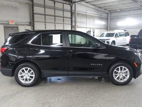 Used 2024 Chevrolet Equinox LT FWD image 8