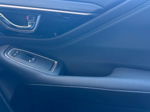 New 2025 Subaru Outback Limited image 19