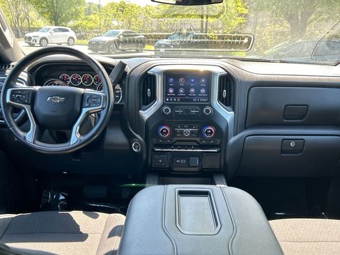 Used 2021 Chevrolet Silverado 1500 LT Trail Boss w/ Bed Protection Package image 16