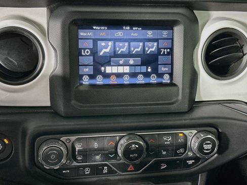 Used 2021 Jeep Wrangler Unlimited Sport AWD/4WD image 22