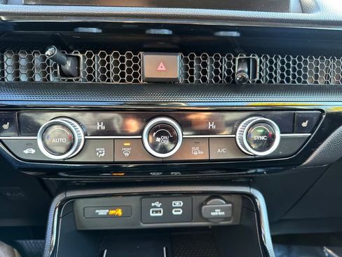 Used 2025 Honda CR-V EX-L image 34