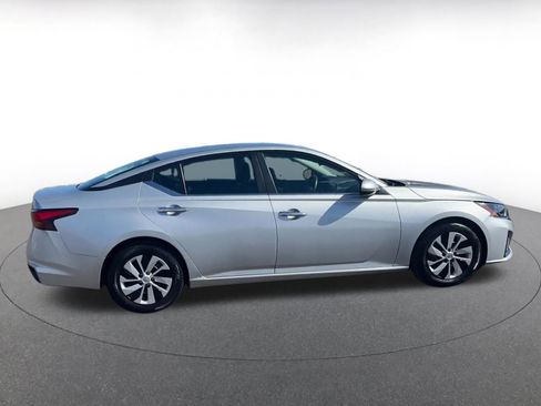 Used 2023 Nissan Altima 2.5 S image 16