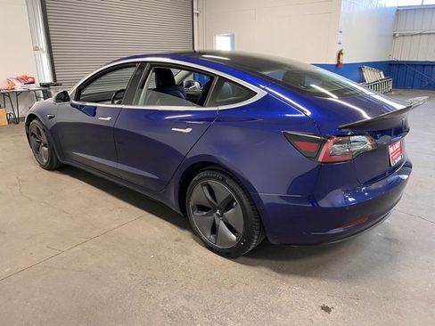 Used 2018 Tesla Model 3 Long Range image 5