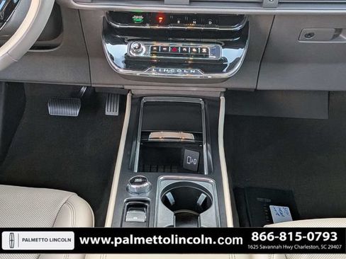 Used 2023 Lincoln Corsair FWD w/ Equipment Group 101A image 18