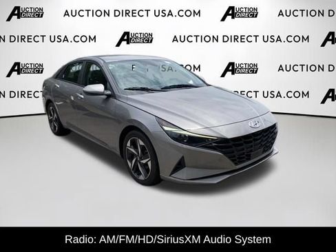Used 2023 Hyundai Elantra SEL w/ Convenience Package FWD image 6