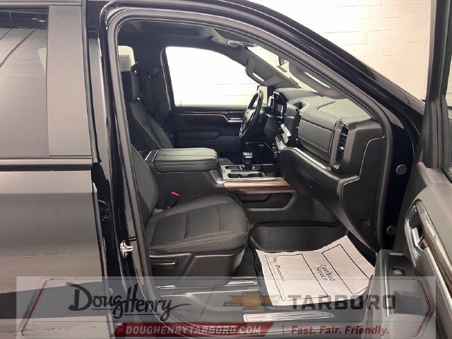 Used 2025 Chevrolet Silverado 1500 RST w/ Convenience Package II AWD/4WD image 40