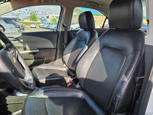 Used 2019 Chevrolet Sonic Premier image 26