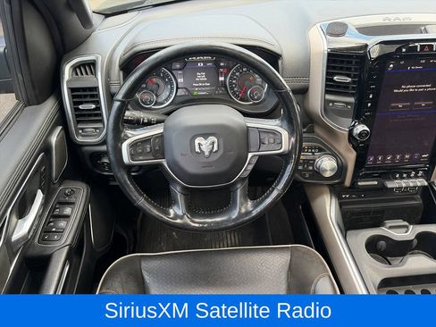 Used 2019 RAM 1500 Laramie AWD/4WD image 11