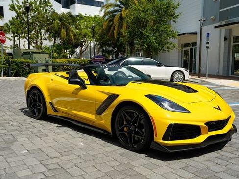 Used 2019 Chevrolet Corvette ZR1 RWD image 39