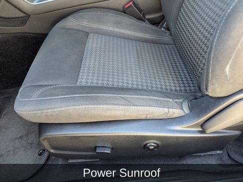 Used 2018 Dodge Challenger SXT w/ Blacktop Package image 16