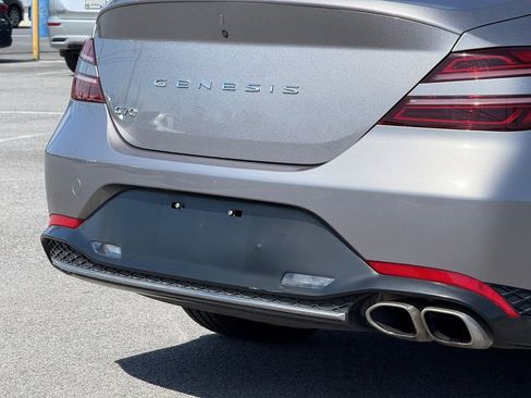 Used 2023 Genesis G70 2.0T image 6