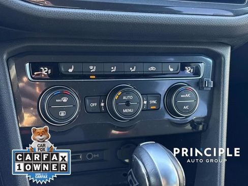 Used 2020 Volkswagen Tiguan SE R-Line image 24