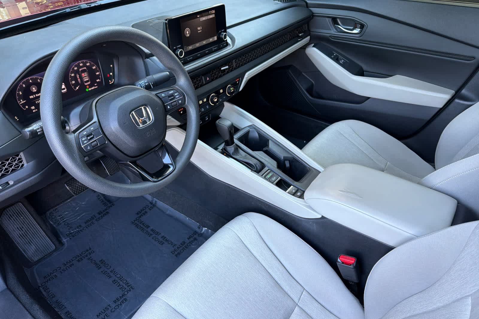 Used 2023 Honda Accord EX image 13