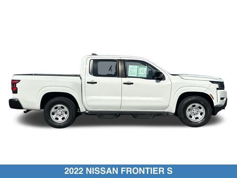 Used 2022 Nissan Frontier S w/ Technology Package RWD image 4