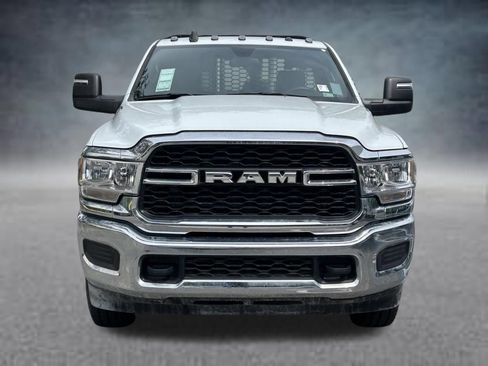 Used 2024 RAM 3500 Tradesman AWD/4WD image 2
