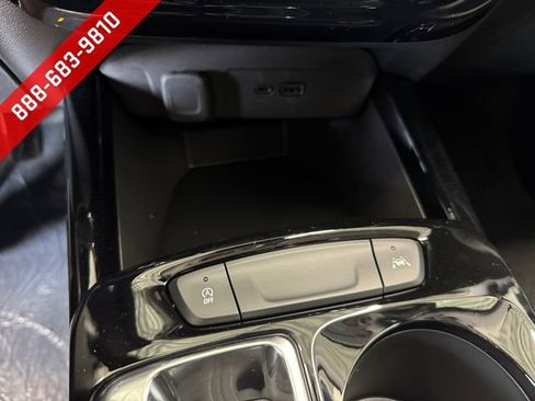 New 2026 Chevrolet Trax LT w/ Driver Confidence Package FWD image 17