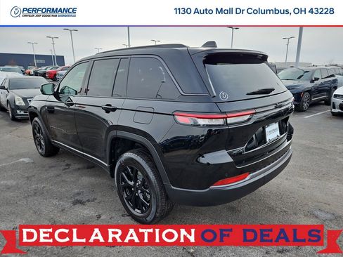 New 2026 Jeep Grand Cherokee Laredo image 5