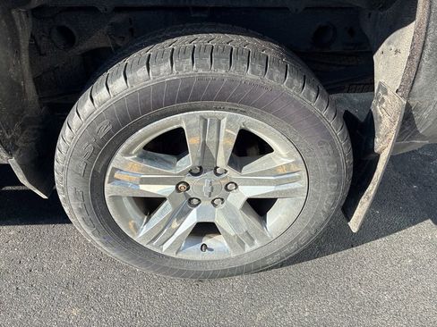 Used 2018 Chevrolet Silverado 1500 Custom w/ Custom Value Package image 14