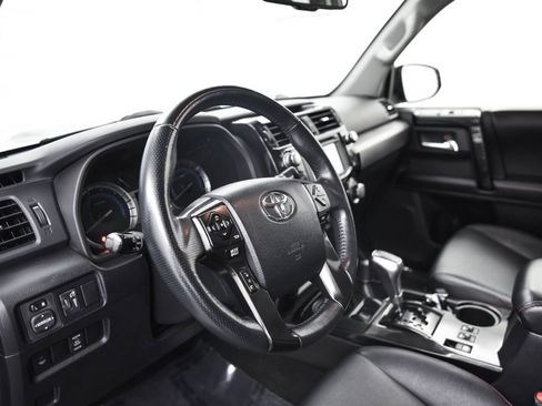 Used 2016 Toyota 4Runner TRD Pro image 16