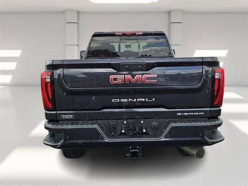 New 2025 GMC Sierra 2500 Denali w/ Denali Reserve Package image 4