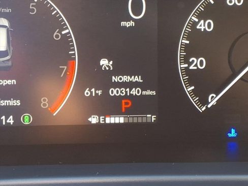 Certified 2026 Honda HR-V Sport image 32