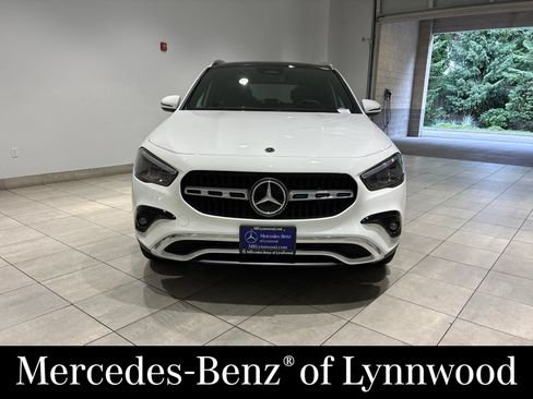 Used 2026 Mercedes-Benz GLA 250 4MATIC image 2