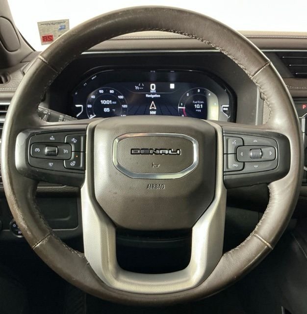 Used 2022 GMC Yukon Denali RWD image 11