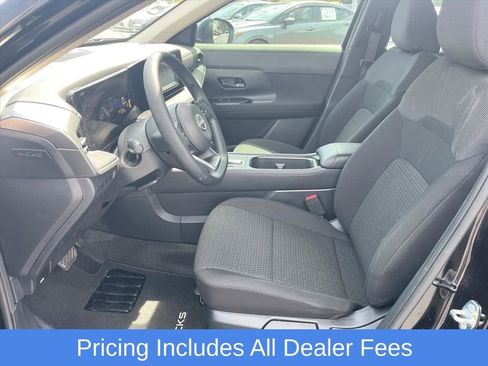 Certified 2025 Nissan Kicks S AWD/4WD image 17