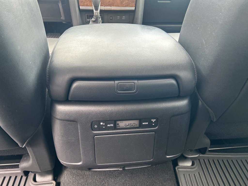 Certified 2024 Nissan Armada SL w/ Captain's Chairs Package RWD image 24