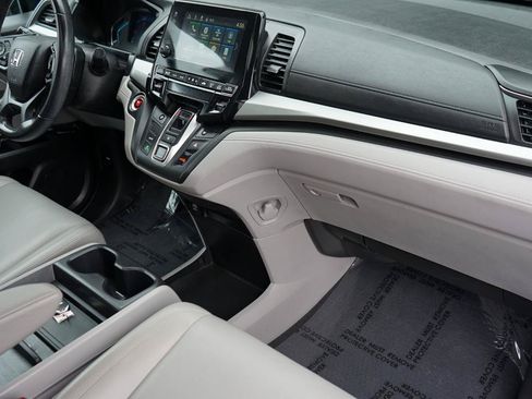 Used 2019 Honda Odyssey EX-L image 11