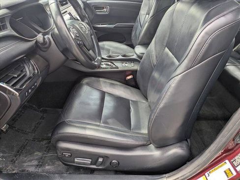 Used 2018 Toyota Avalon Limited w/ Carpet Mat Package FWD image 16