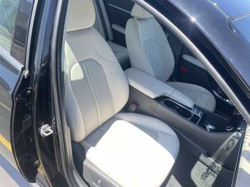 Used 2025 Hyundai Sonata SEL FWD image 40