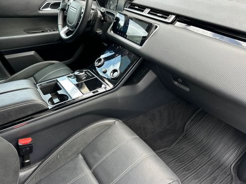 Used 2019 Land Rover Range Rover Velar S AWD/4WD image 20