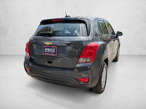 Used 2019 Chevrolet Trax LS FWD image 5
