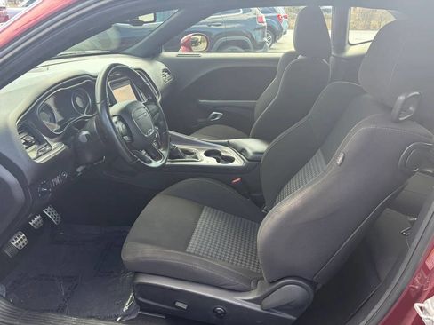 Used 2021 Dodge Challenger R/T RWD image 10