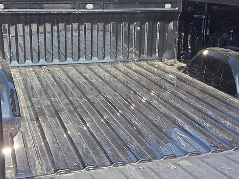 Used 2023 Chevrolet Silverado 1500 RST image 8