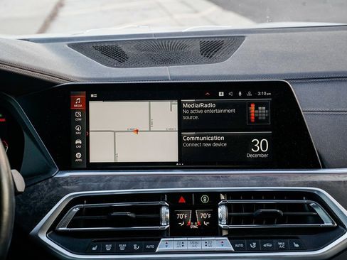 Used 2023 BMW X5 xDrive40i w/ M Sport Package image 14