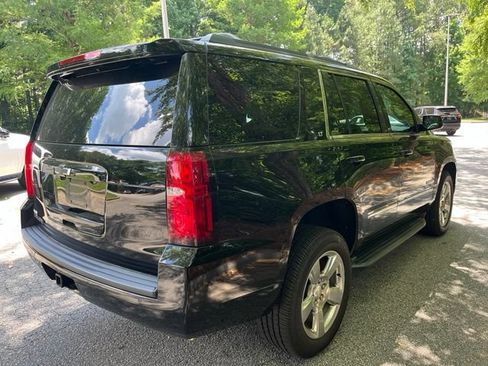 Used 2018 Chevrolet Tahoe LT RWD image 9