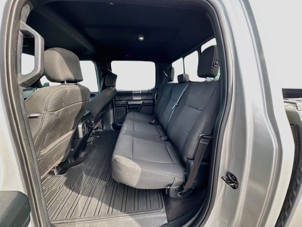 Used 2019 Ford F150 XLT w/ Equipment Group 302A Luxury AWD/4WD image 24