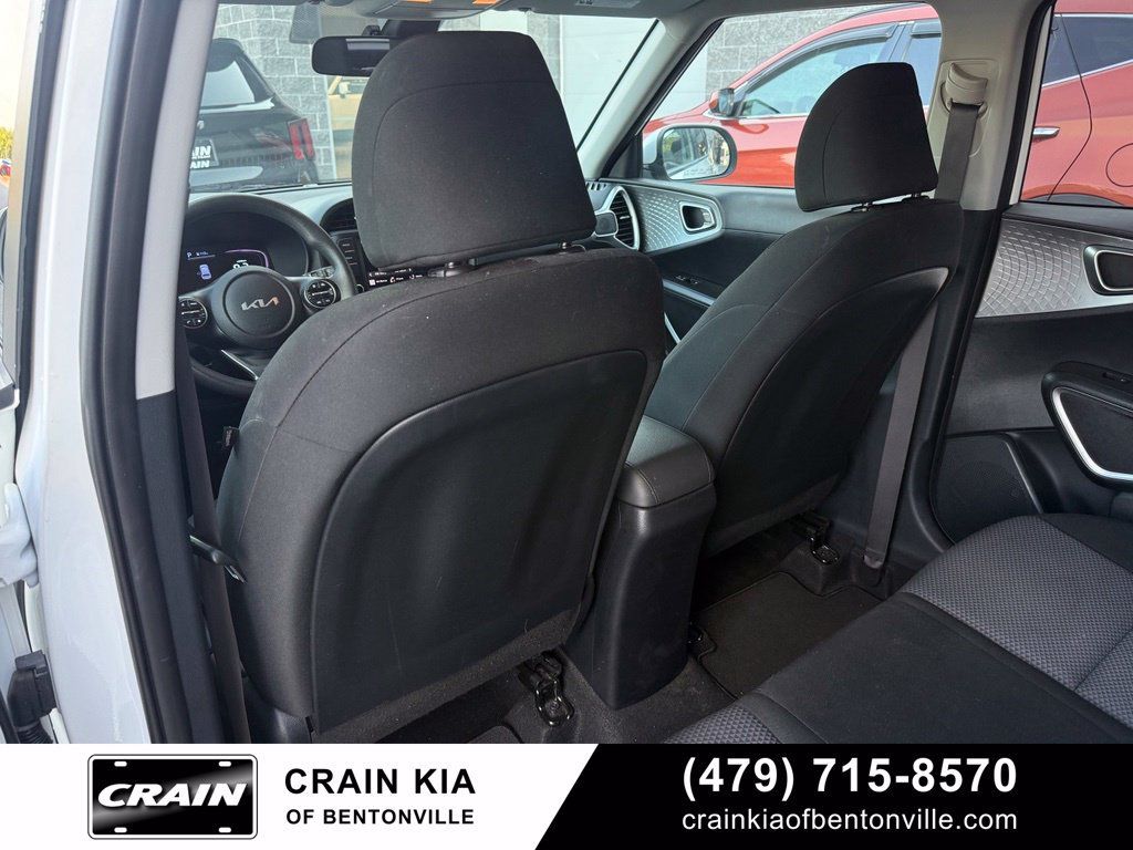 Certified 2024 Kia Soul LX w/ Option Group 015 FWD image 25