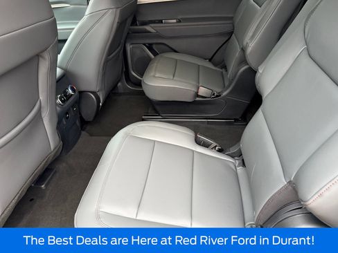 New 2026 Ford Explorer Active w/ Active Comfort Package RWD image 16