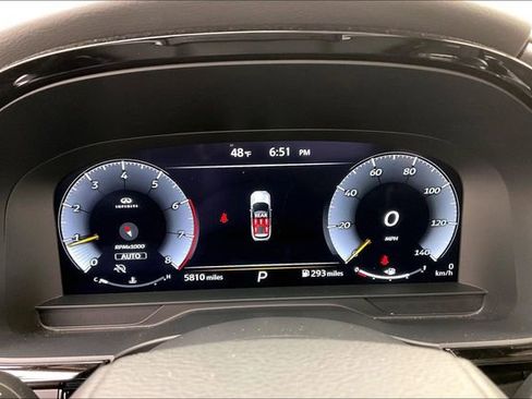 Certified 2025 INFINITI QX60 Luxe image 26