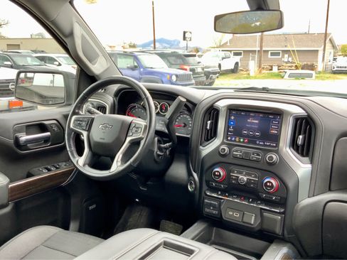 Used 2020 Chevrolet Silverado 1500 RST w/ True North Edition AWD/4WD image 35