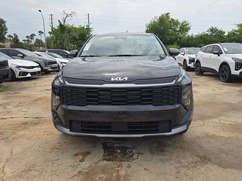New 2026 Kia Sportage LX FWD image 3