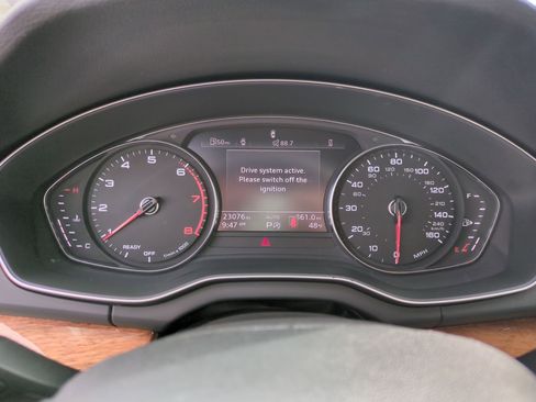 Used 2023 Audi Q5 2.0T Premium w/ Convenience Package AWD/4WD image 20