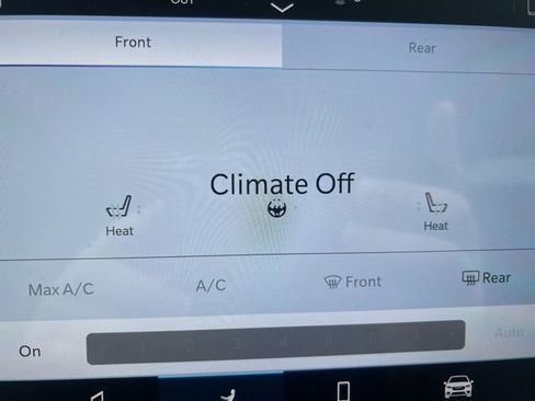 New 2026 Chrysler Pacifica Select image 30