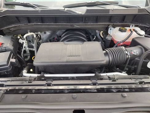 Used 2025 Chevrolet Silverado 1500 RST AWD/4WD image 30